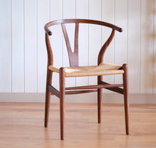 画像をギャラリービューアに読み込む, Yチェア43cmウォルナット材オイル/ナチュラルぺーパーコード/納期6ヶ月/送料無料