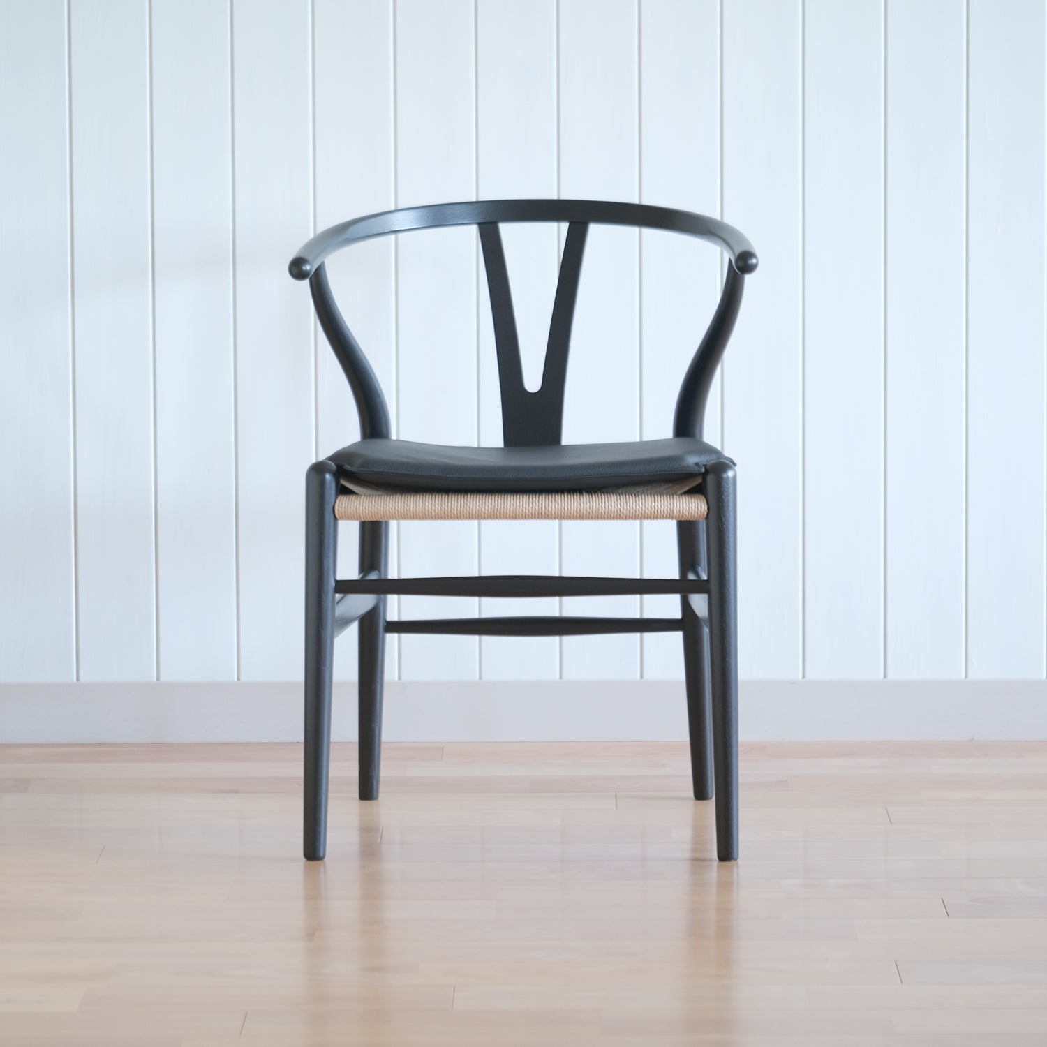 Yチェア専用レザークッション（本革3種類） – 奥田家具