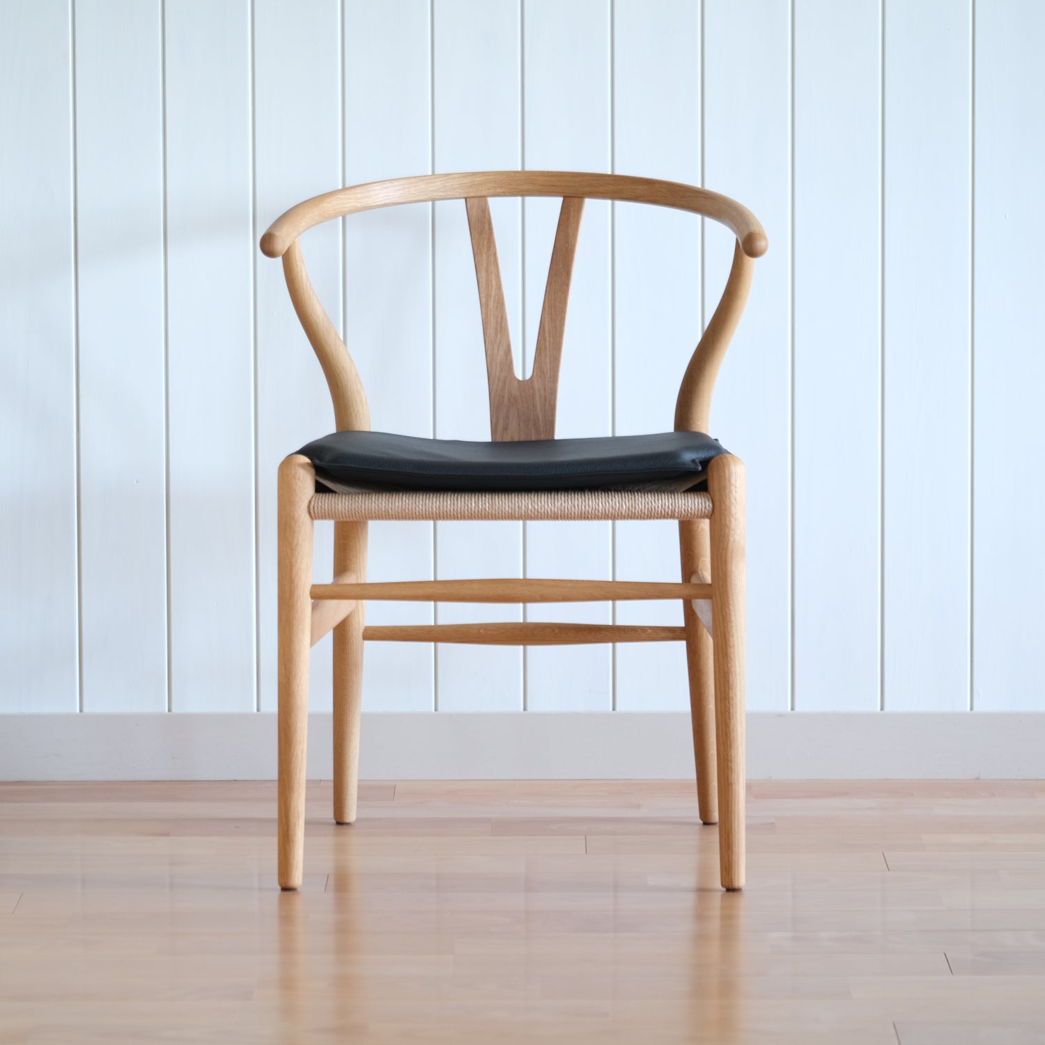 Yチェア専用レザークッション（本革3種類） – 奥田家具